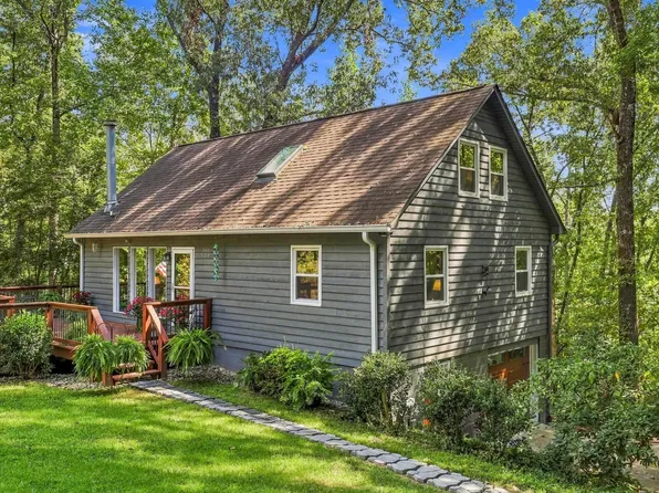 121 Fulda Ct, Pickens, SC 29671