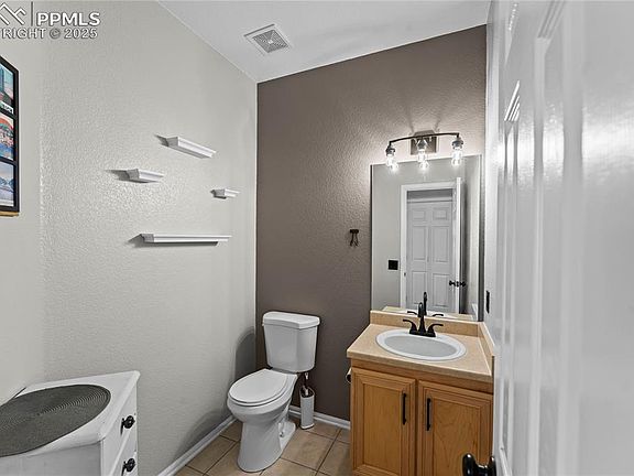 5th image of 3045 Long Creek Grv
