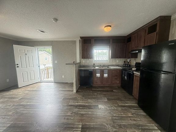 4th image of 4125 Park St N #1034
