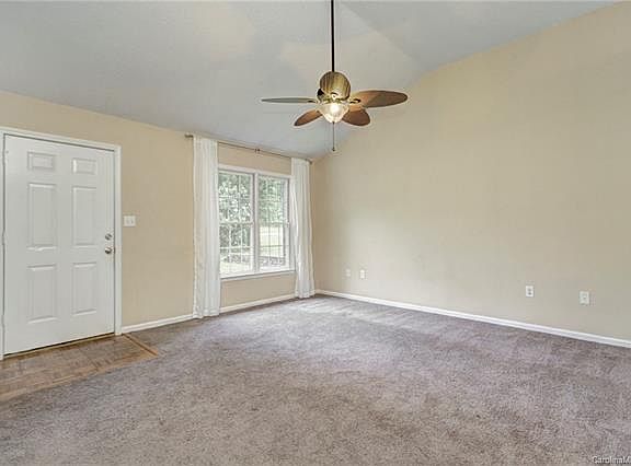 4th image of 4807 Old Charlotte Hwy #7