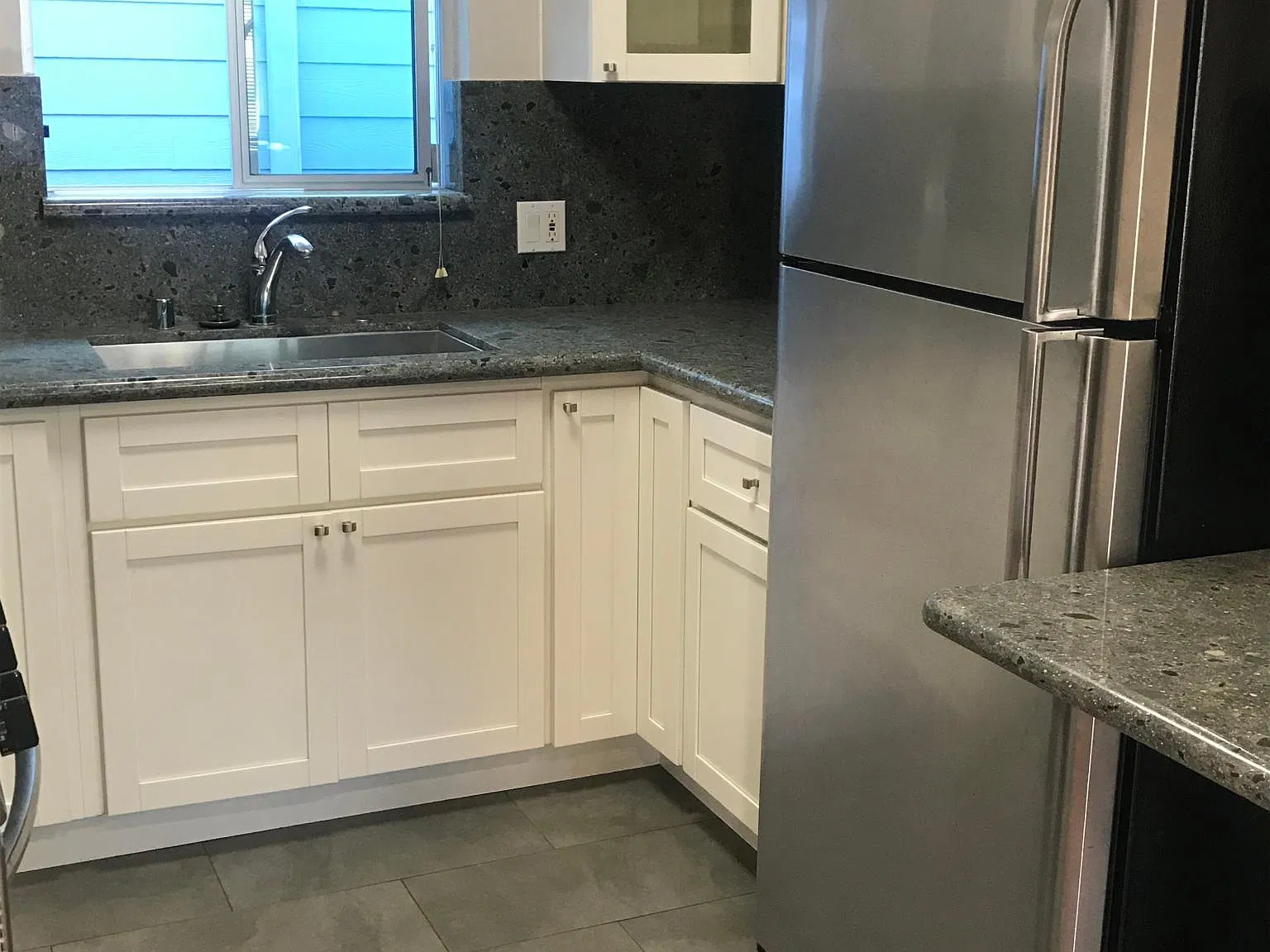 2 bed, 600 sqft, $2,695 — Photo 2