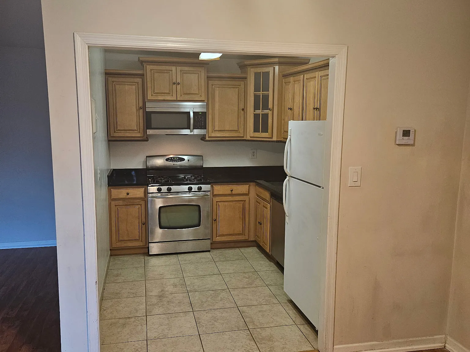 6143 Leesburg Pike — Photo 2