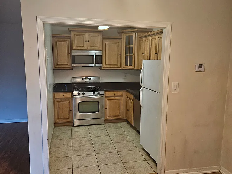 6143 Leesburg Pike #604 — Photo 2