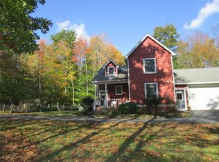 195 Mahoney Rd, Brackney, PA 18812