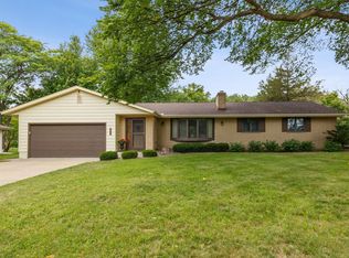 7420 Ridgeway Rd, Golden Valley, MN 55427