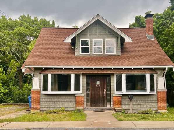 128 North Main Street, Griswold, CT 06351