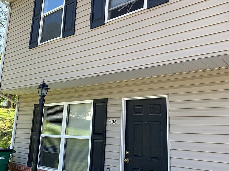 506 Craig St — Photo 1