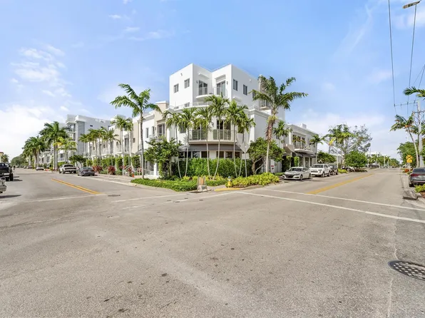 111 SE 2nd St APT 302, Delray Beach, FL 33444