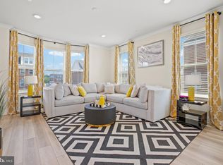 11505 Mary Shelley Pl, White Plains, MD 20695