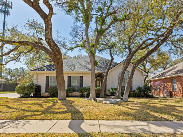 109 Riverview Dr, Georgetown, TX 78628