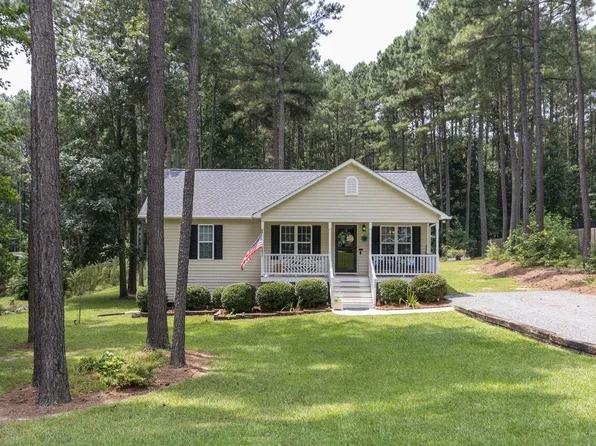 656 Lockwood Dr, Clayton, NC 27527