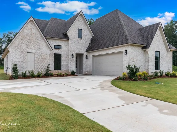 857 Walstonburg Ln, Benton, LA 71006