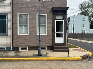 228 S King St, Gloucester City, NJ