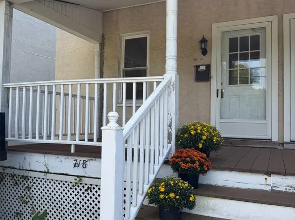 718 W Railroad Ave, Bryn Mawr, PA 19010