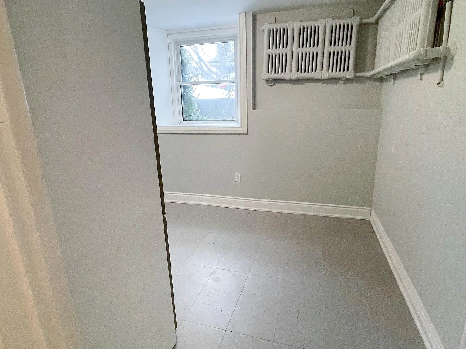 1 bed, $2,200 — Photo 4