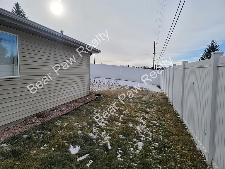 4403 Springer Ct — Photo 16