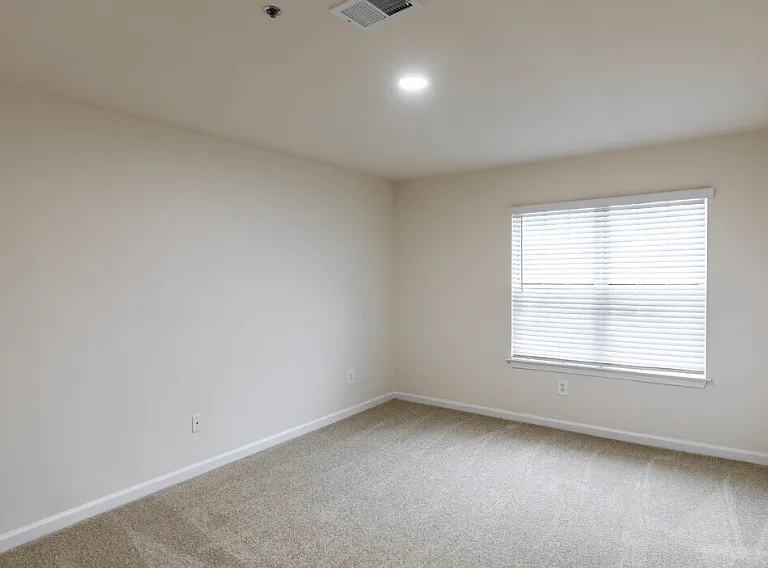 Wesley St. Claire Apartments at Lawrenceville — Photo 130
