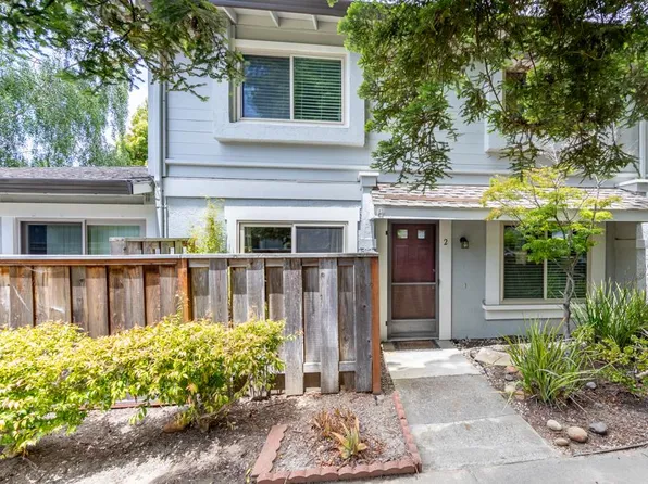 1117 Sutherland Ln APT 2, Capitola, CA 95010