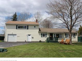 8 Prentiss St, Portland, ME 04103