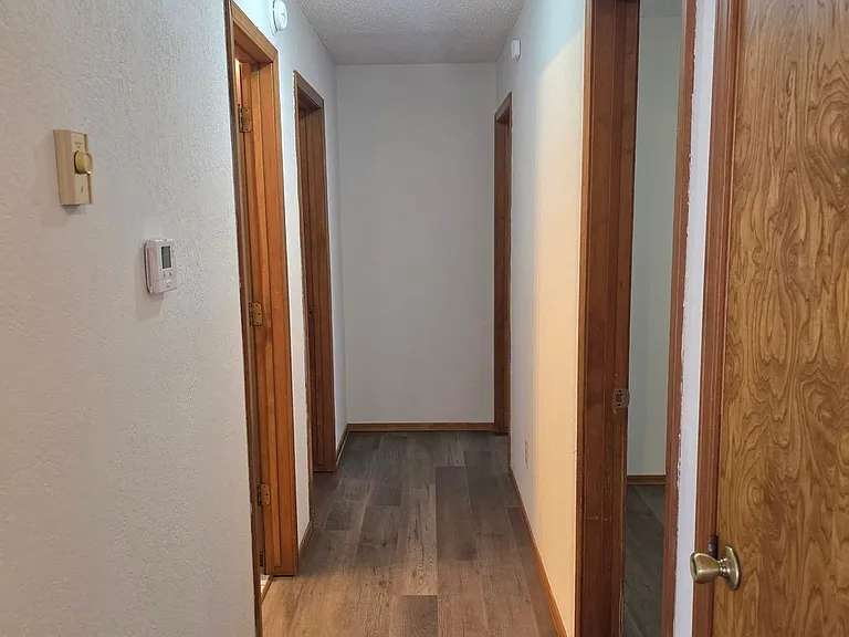 3228 W Village Ln — Photo 8