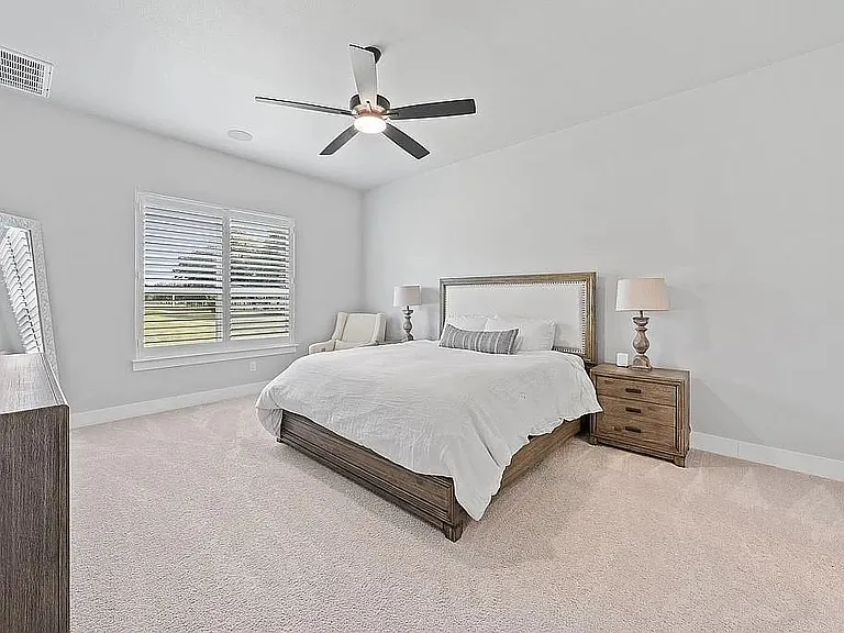 1102 Woodpark Ln — Photo 23