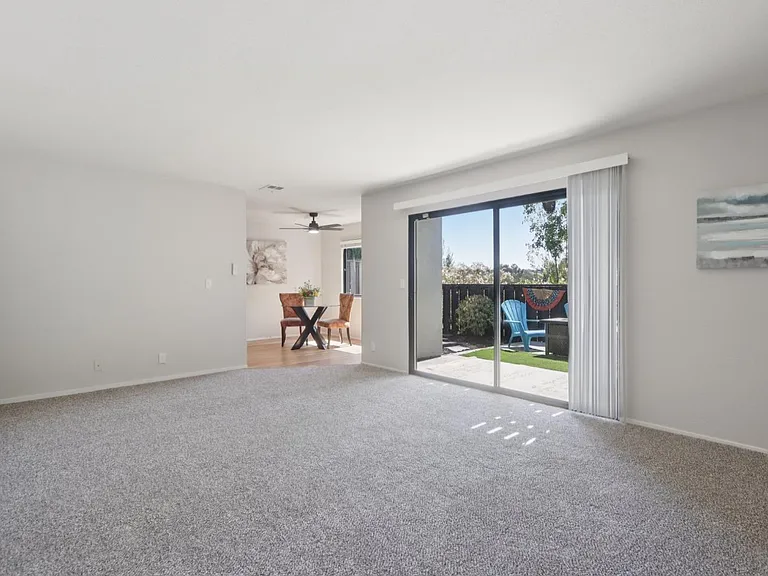 900 Cambridge Dr #51 — Photo 7