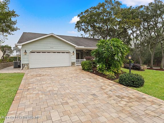 3rd image of 2233 Timber Lodge Ln