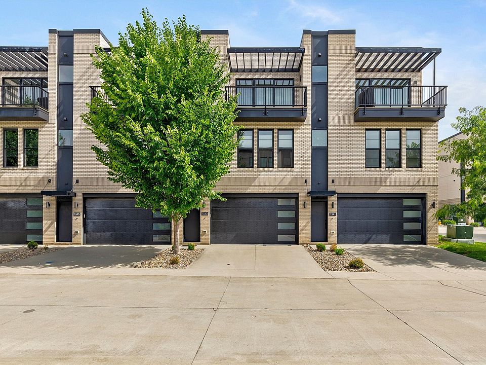 1st image of 1343 Keosauqua Way