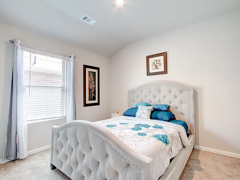 727 Williams Way — Photo 32