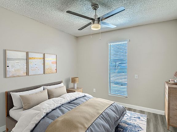 5th image of 5902 W Royal Palm Rd APT 16