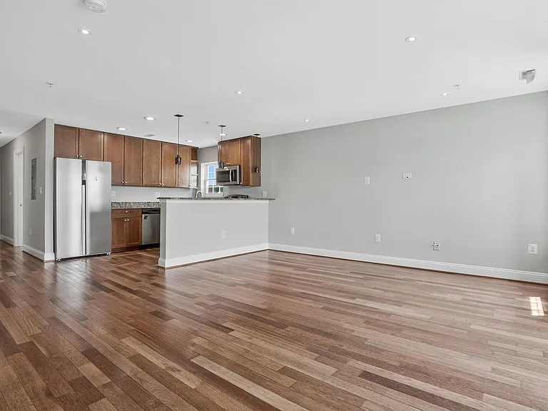 911 Kennedy St NW #11B — Photo 19