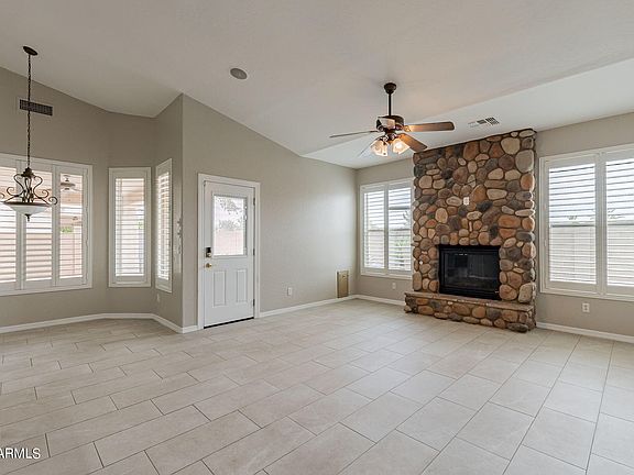 5th image of 14587 W HILLSIDE Street