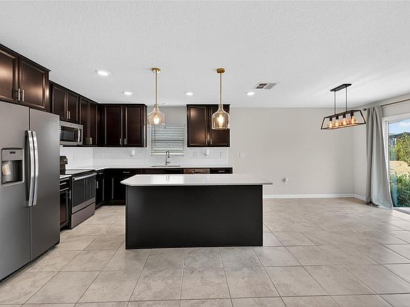 2nd image of 4773 Magnetite Loop