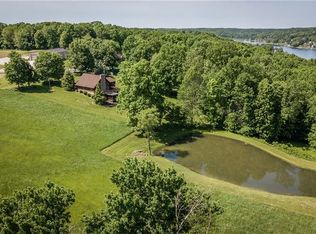 5195 Avalon Rd NW, Carrollton, OH 44615