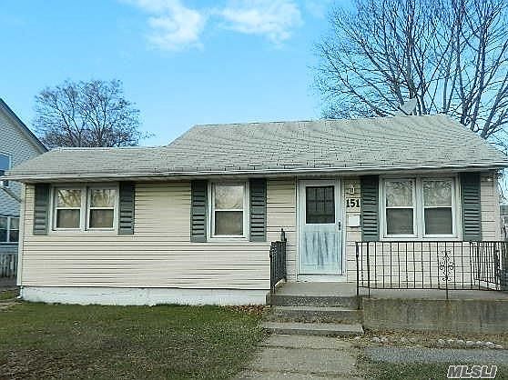 2nd image of 151 16th St
