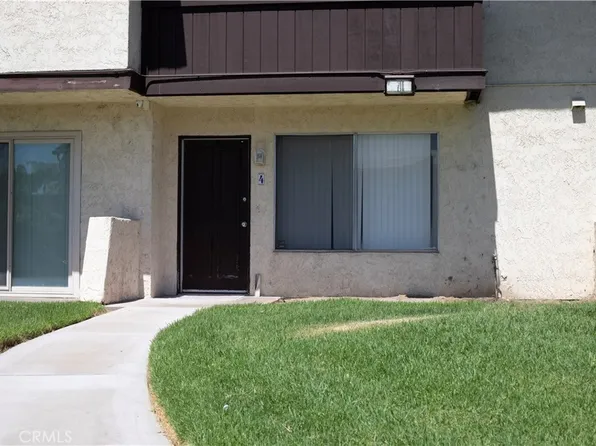 1077 Santo Antonio Dr APT 4, Colton, CA 92324