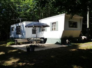 1302 Blacksmith Ln, White Cloud, MI 49349