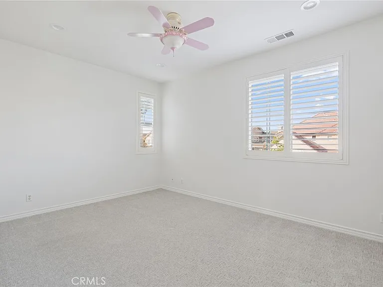 27 Daphne — Photo 31