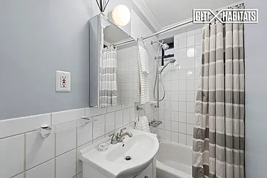 Sold by Citi Habitats