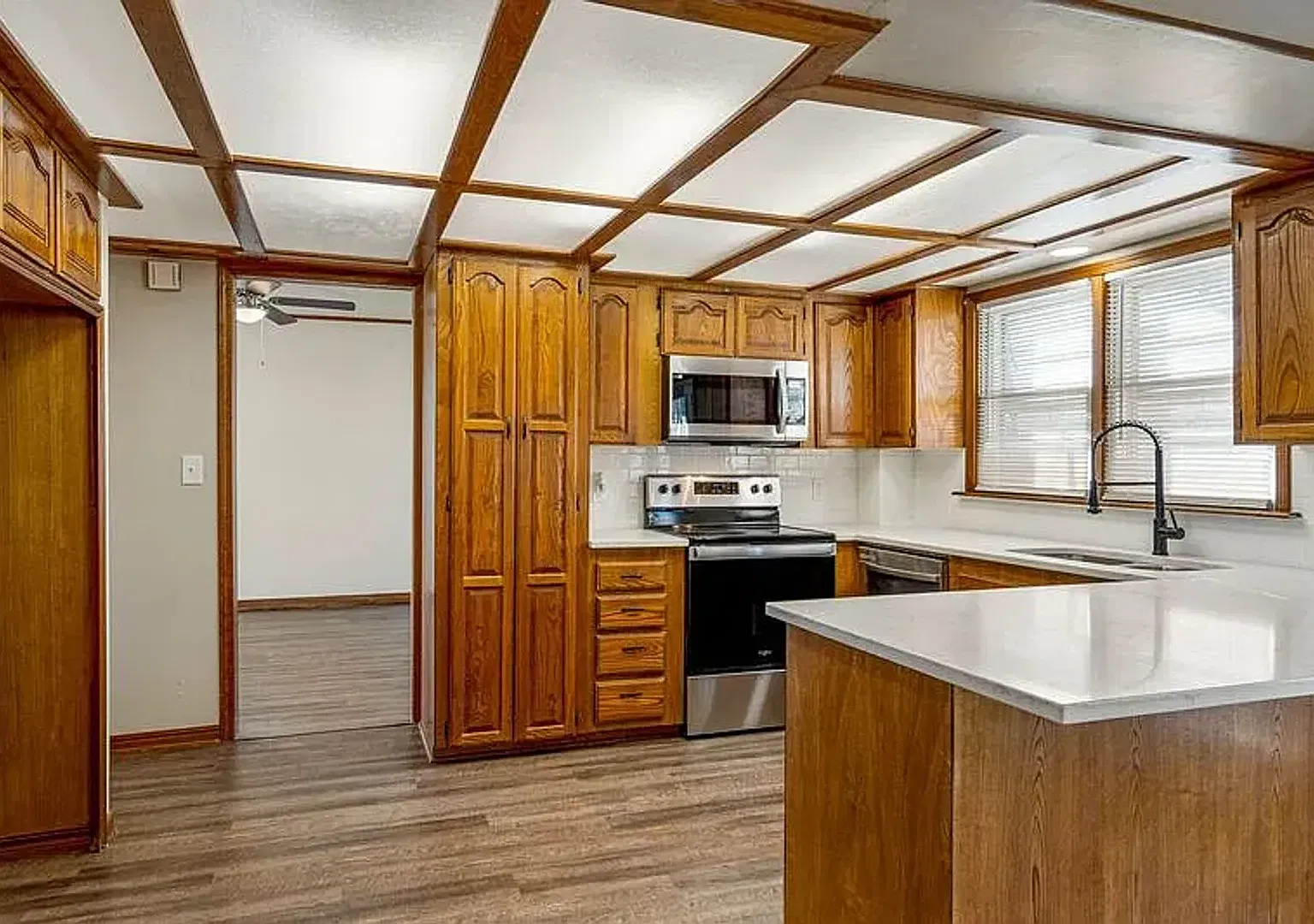 Charming Tulsa Home 2844 S 73rd E Ave — Photo 4