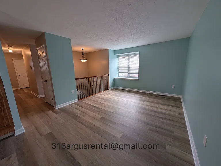 316 Argus Ln — Photo 8