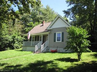 1220 Cambria St NE, Christiansburg, VA 24073