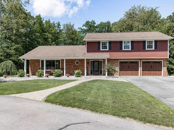 4573 Waterhouse Rd, Clay, NY 13041