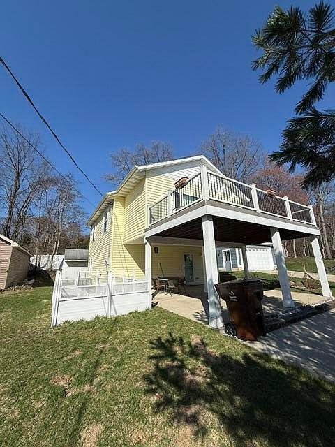 1st image of 7183 Wilkinson Dr NE
