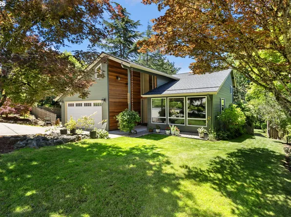 1105 SW 10th Dr, Gresham, OR 97080