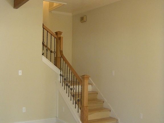 5th image of 509 Beau Chene Dr