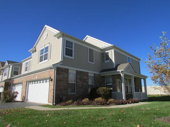 2502 Evergreen Cir, McHenry, IL 60050