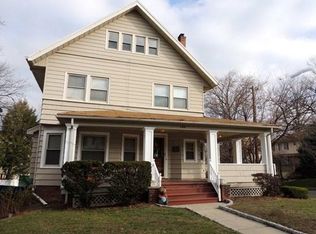 188 Clinton Pl, Hackensack, NJ 07601