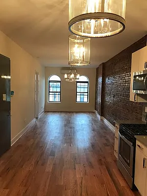 Rented by Abba Realty Associates INC | media 28