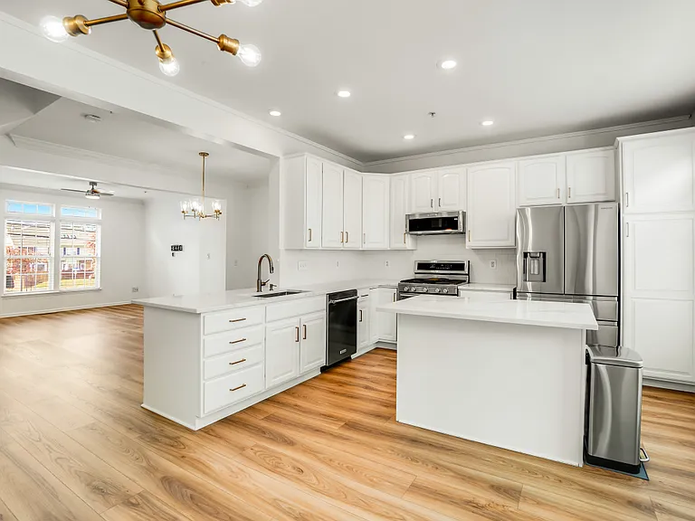3603 Madison Ln — Photo 13